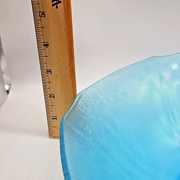 Blue Glass Console Bowl 10" diameter - Picture 10 of 11